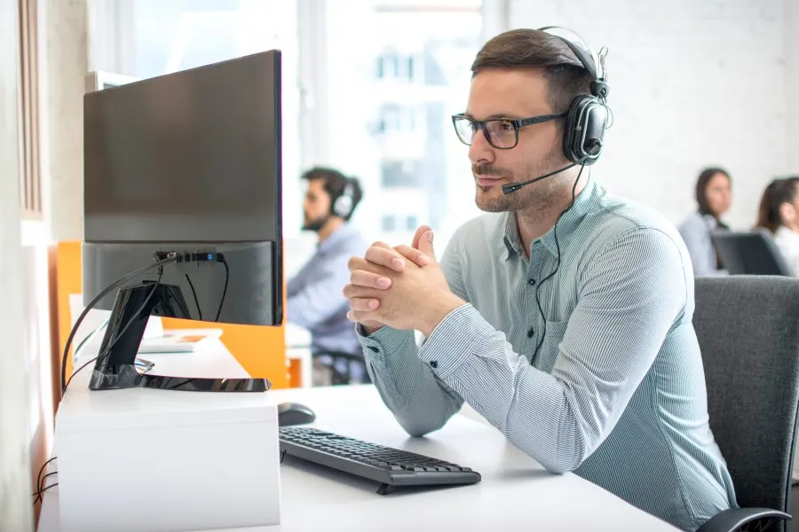 Jak zbudować system call center na wirtualnej centrali?